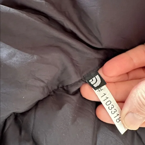 The North Face Jacket Womens Medium Nuptse 700 Down Insulated Black Vest. - Picture 10 of 11